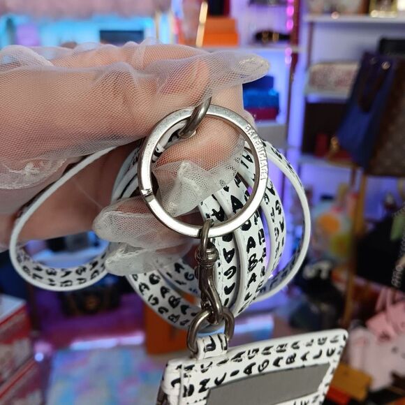 NIB Balenciaga White Black Logo Leather Zip Card Holder Wallet W/ Strap Lanyard - Picture 7 of 8